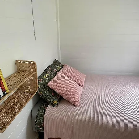 Pihla Rannamaja Sauna Ja Kuemblustuenniga