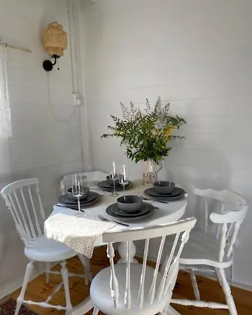 샬레 Pihla Rannamaja Sauna Ja Kuemblustuenniga