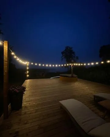 샬레 Pihla Rannamaja Sauna Ja Kuemblustuenniga Vintri